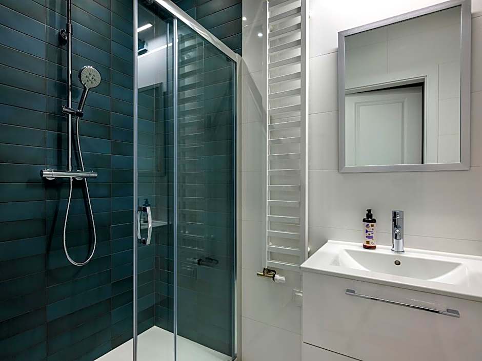 Tyzenhauz Suites Topolowa