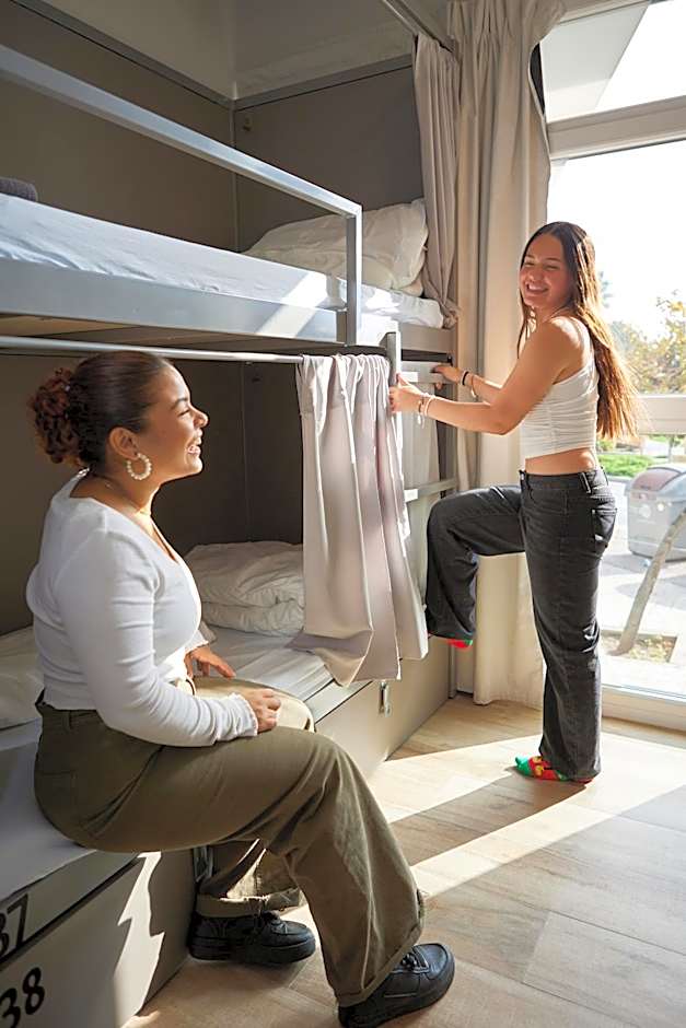 Hostel Dos Estaciones - FREE towels, coffee & tea, remote check-in