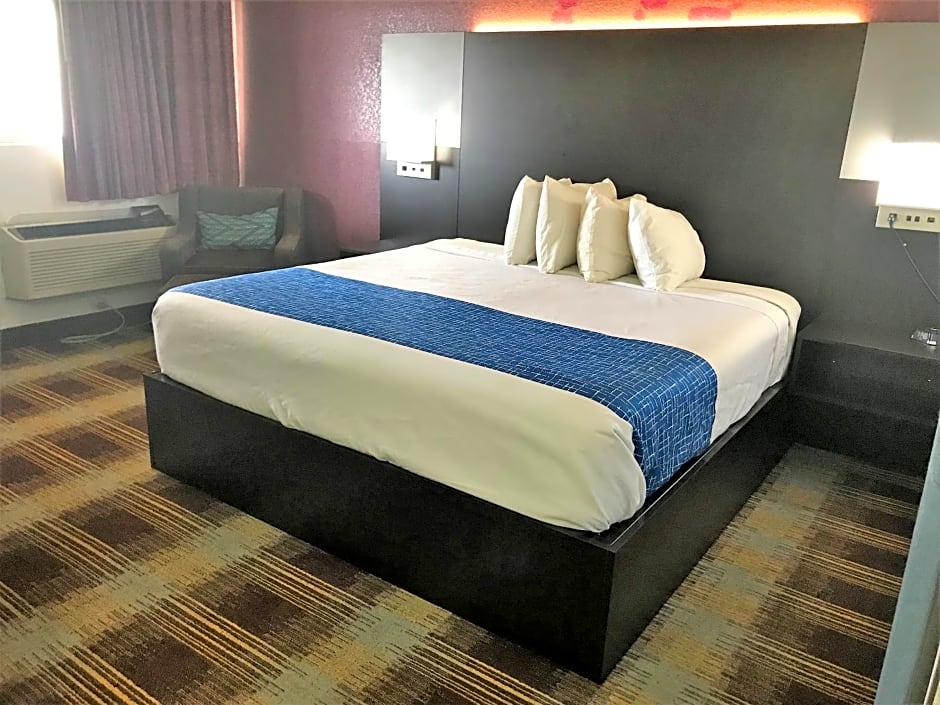 Travelodge by Wyndham New Braunfels