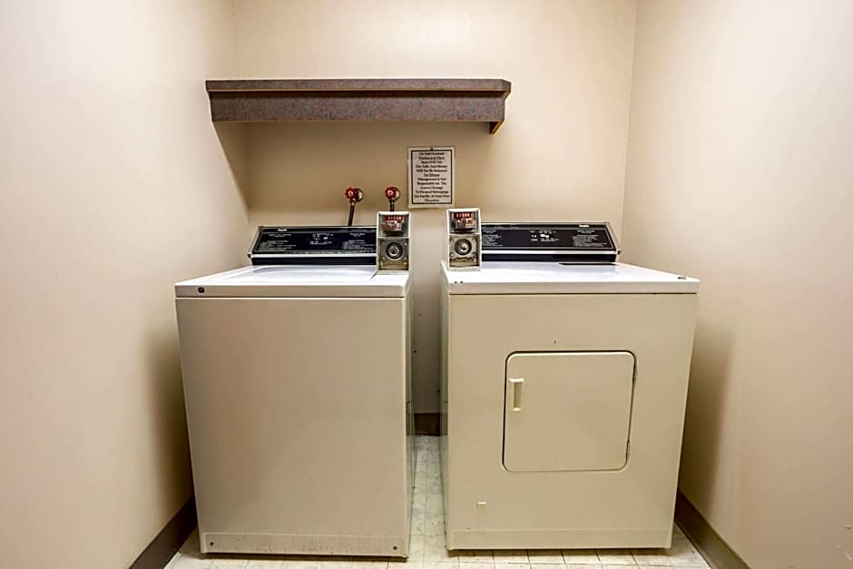 Ramada by Wyndham Cranbrook