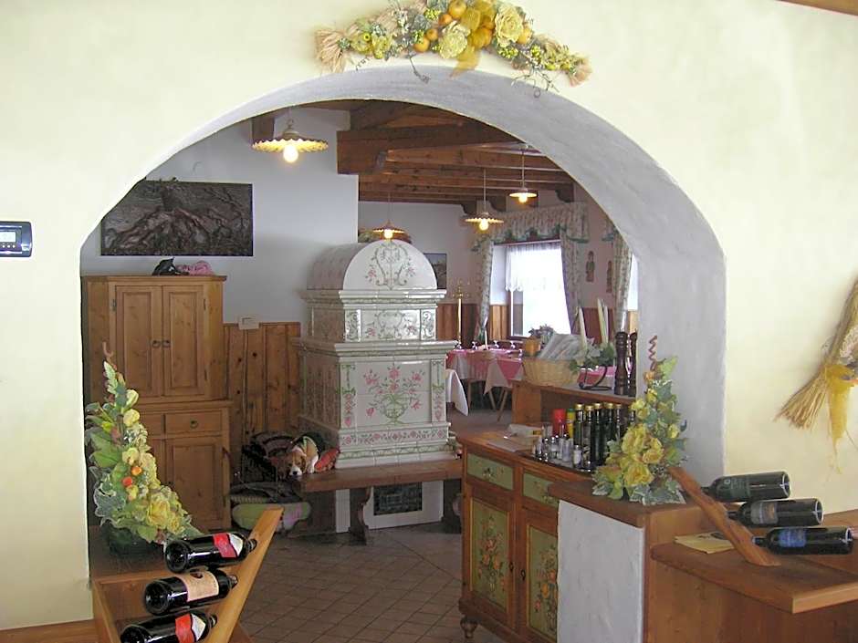 Albergo Chalet Lago Antorno