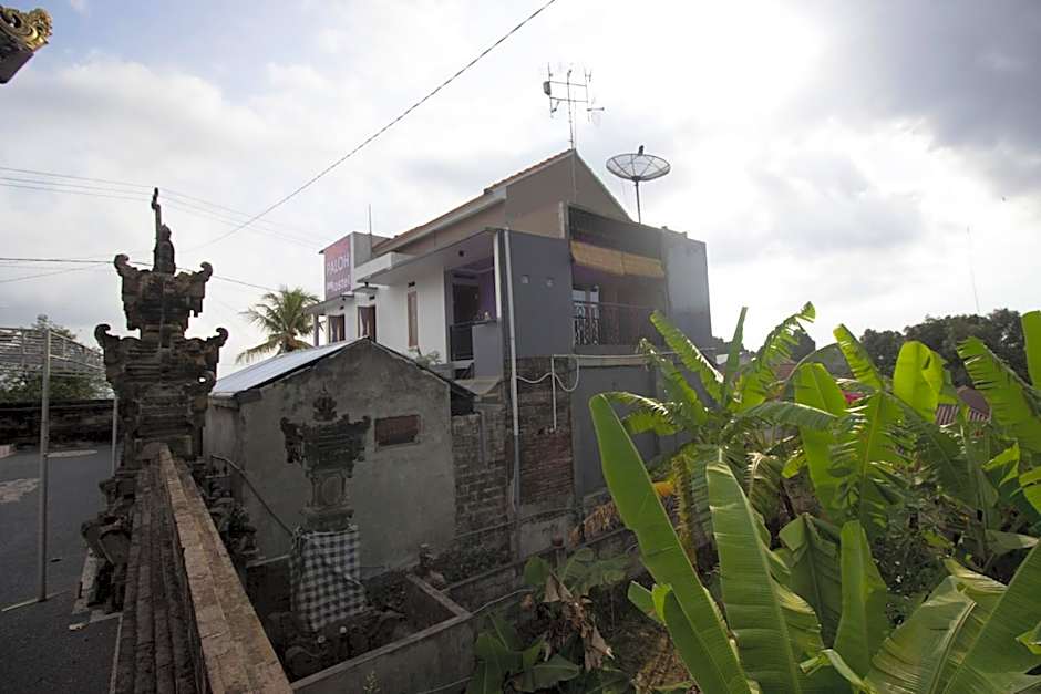Dong Paloh Hostel