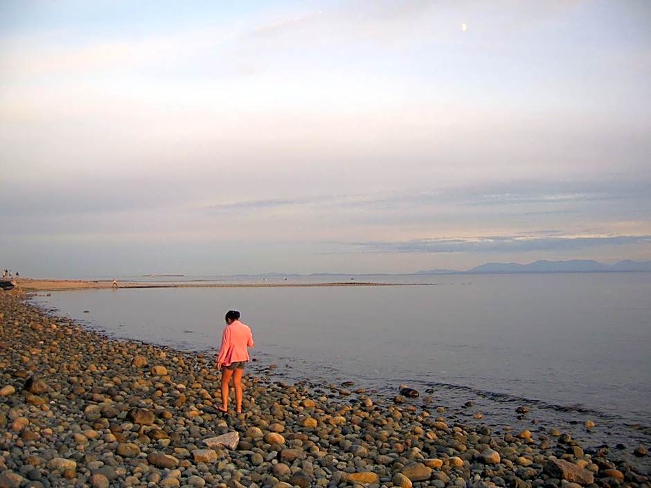 Davis Bay Bed & Breakfast