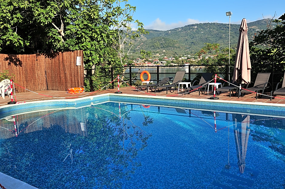 Anamar Skiathos Hotel