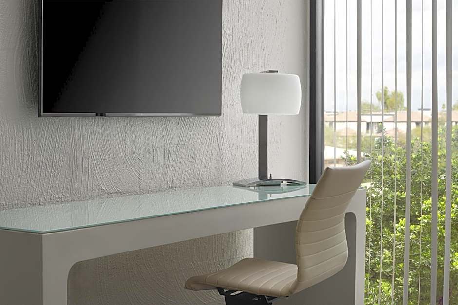 Photo 1 of 4 of Deluxe 2 Queen Beds