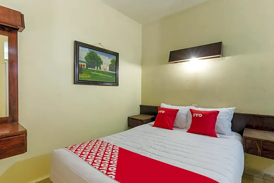 OYO Hotel Emperador