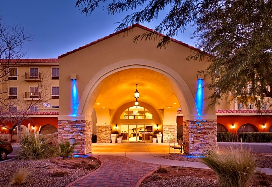 Holiday Inn Express & Suites Mesquite Nevada