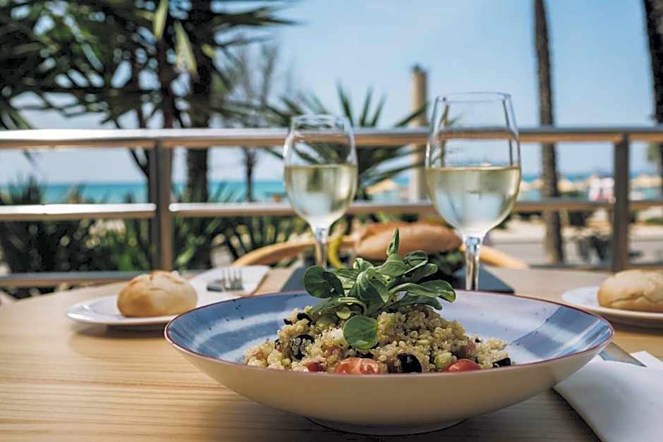 AYA Seahotel - Adults Only