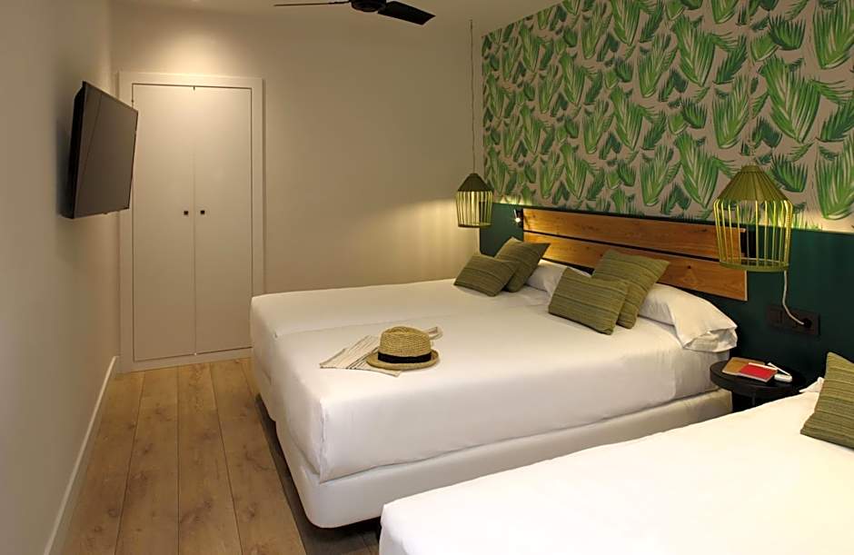 Chic & Basic Lemon Boutique Hotel