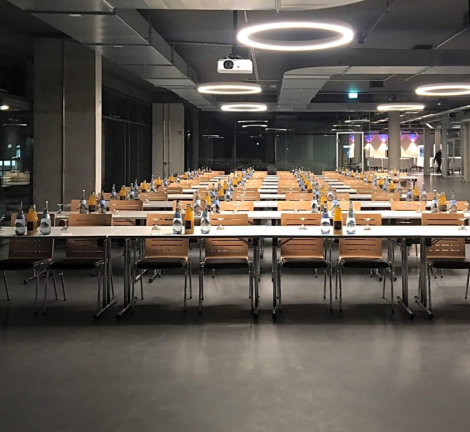 V8 Hotel Classic Motorworld Region Stuttgart Boeblingen Rates From Eur105