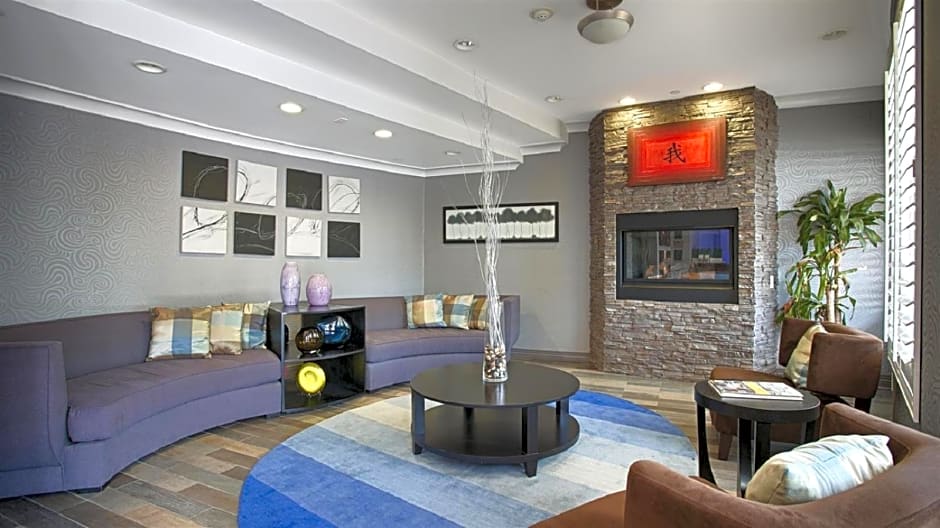 Best Western Plus Avita Suites
