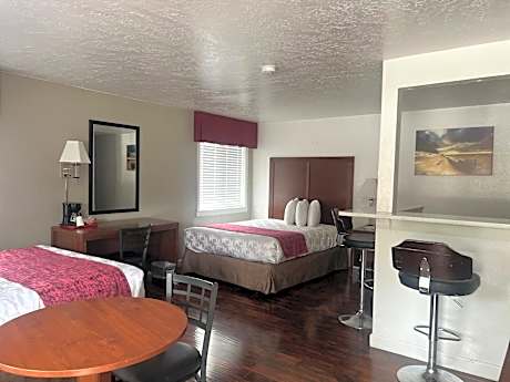 Queen Room with Two Queen Beds