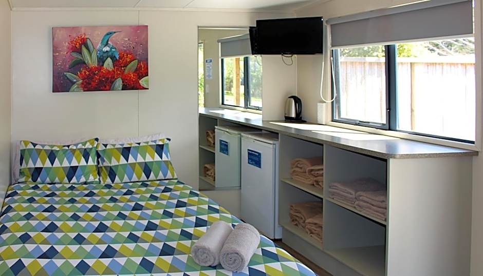 Hot Water Beach TOP 10 Holiday Park