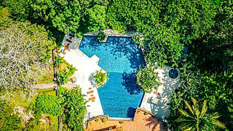 Papagayo Golden Palms Beachfront Hotel