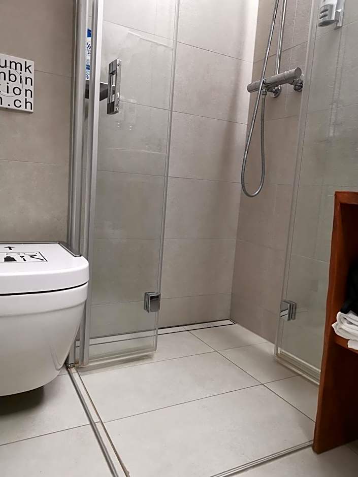 Hotel16 by Messe & Stadion Suisse in Minuten & Late Check-in