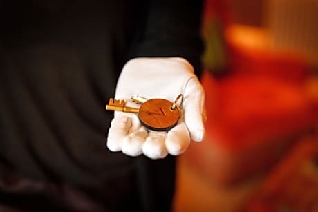 Club Single Room with Private Bathroom