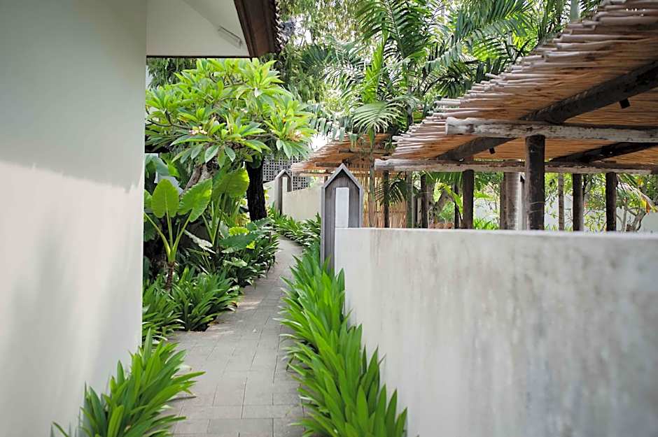 Ecozy Dijiwa Canggu