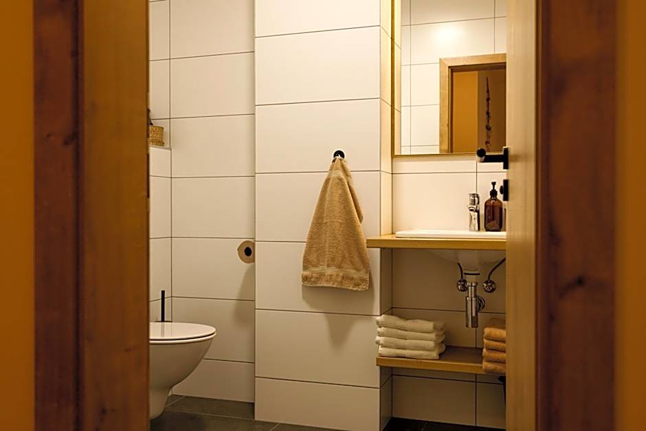 YASNA Apartments