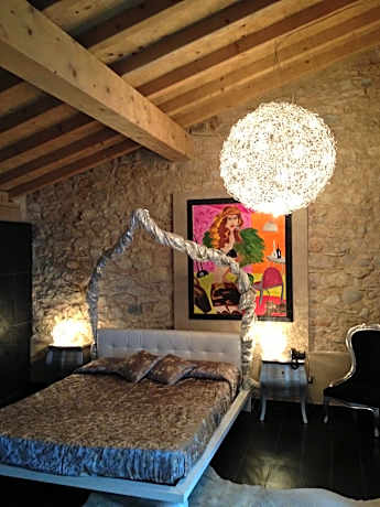 Junior Suite (2 Adults)