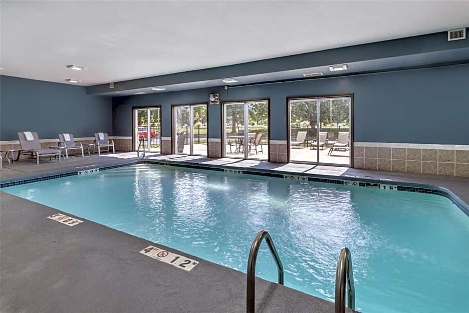 Best Western Plus Lee's Summit Hotel & Suites