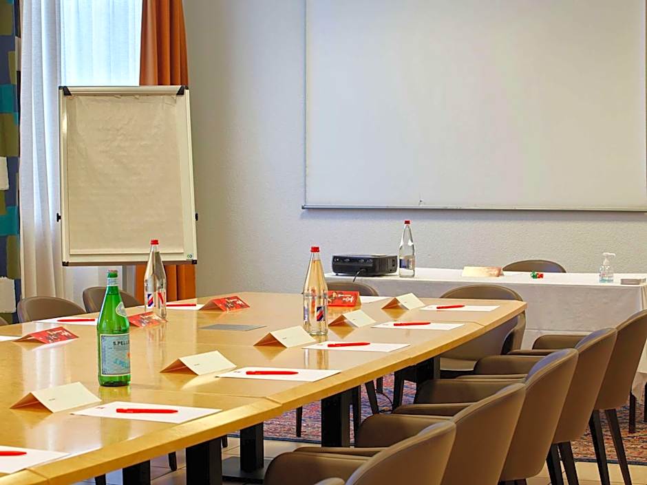 ibis Annemasse