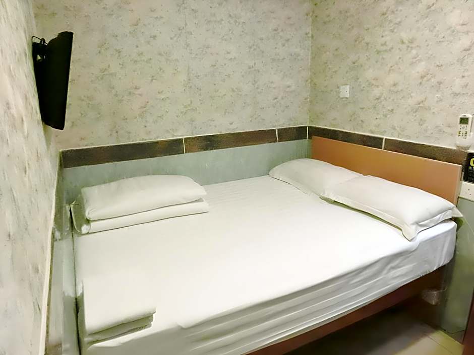 Geo-Home Holiday Hotel