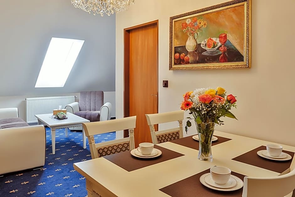 Hotel Savoy