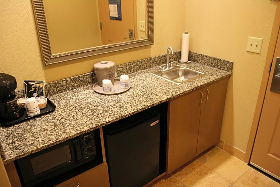 Hampton Inn By Hilton & Suites Mobile Providence Park/Airport