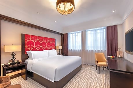 Shanghai Grand King Room - Welcome fruit  & Welcome Drink & Welcome Snacks *1  per stay ( up 2 people ) 
