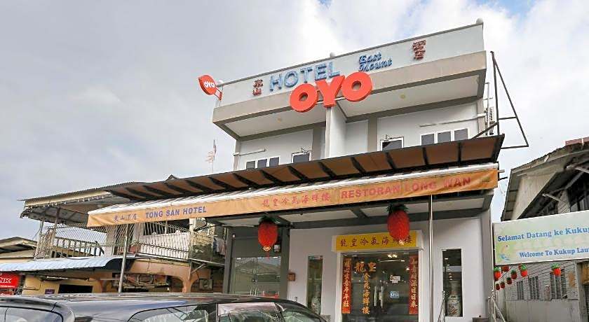 OYO 89915 EAST MOUNT HOTEL