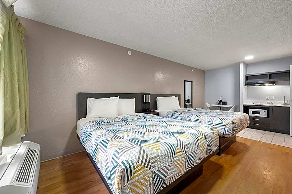 Studio 6-Roswell, GA - Atlanta