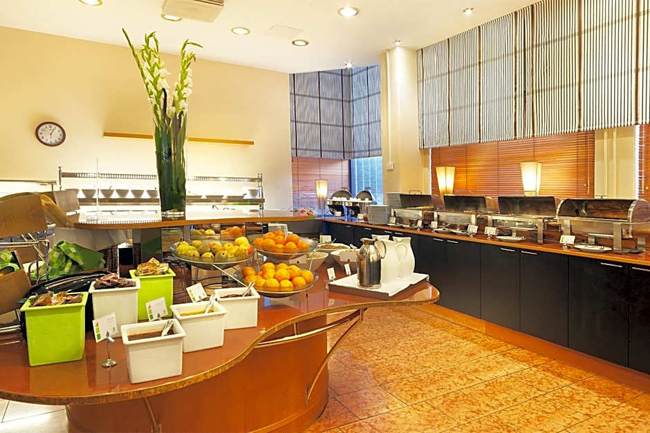 Holiday Inn Helsinki-Vantaa Airport By IHG