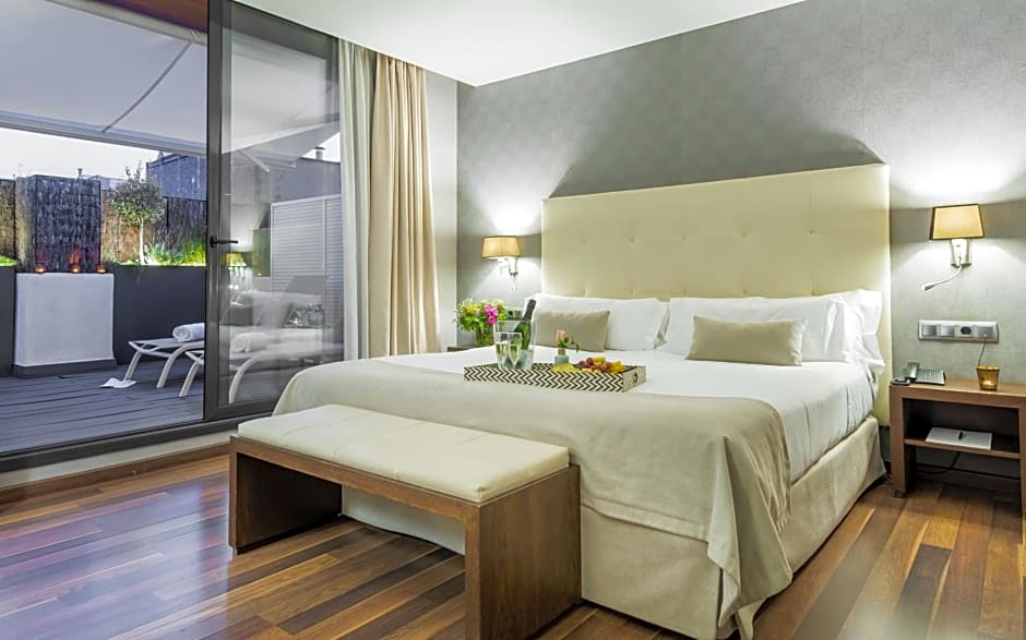 Aparthotel Mariano Cubi