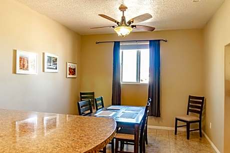 King Suite with Kitchen