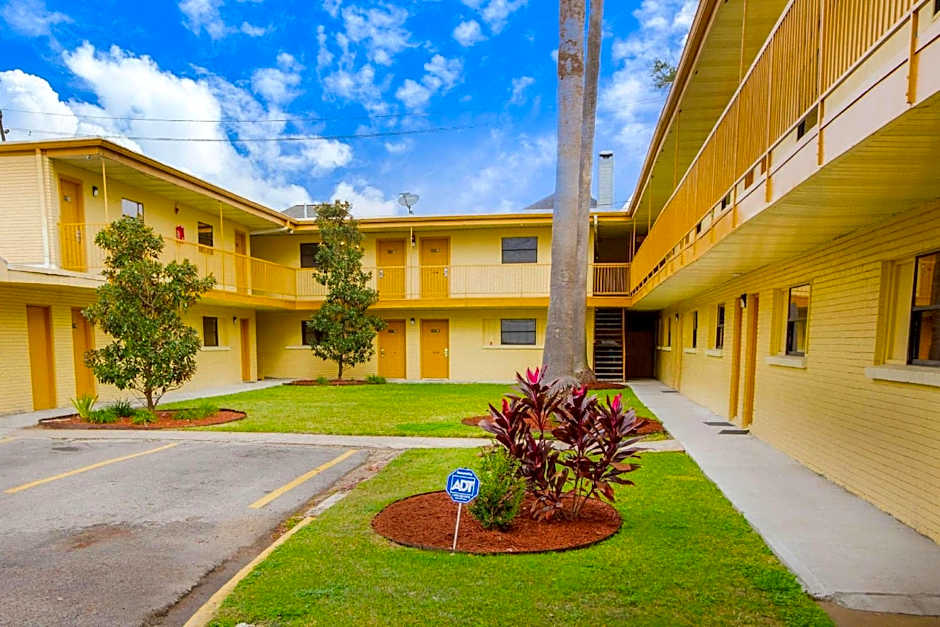 Rodeway Inn & Suites Houston Near Medical Center