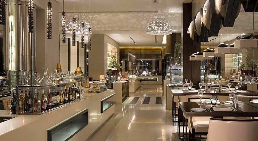 InterContinental Phoenicia Beirut By IHG