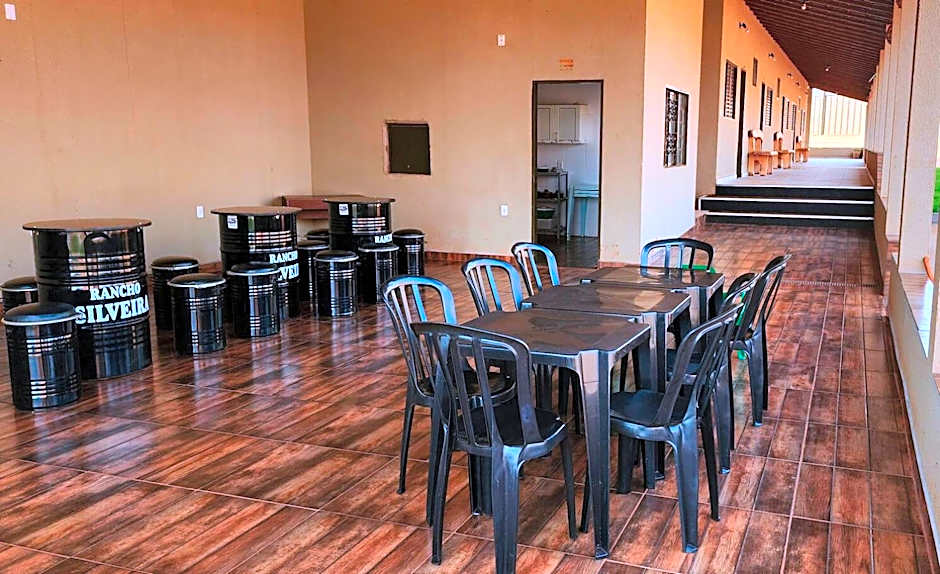 Otimo rancho com churrasqueira - Miguelopolis SP