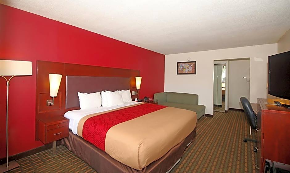 Americas Best Value Inn Pilot Mountain