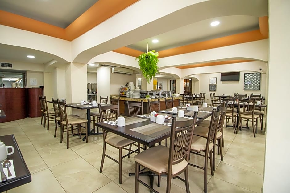 Howard Johnson by Wyndham Veracruz