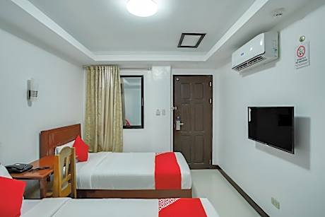 Superior Family Room