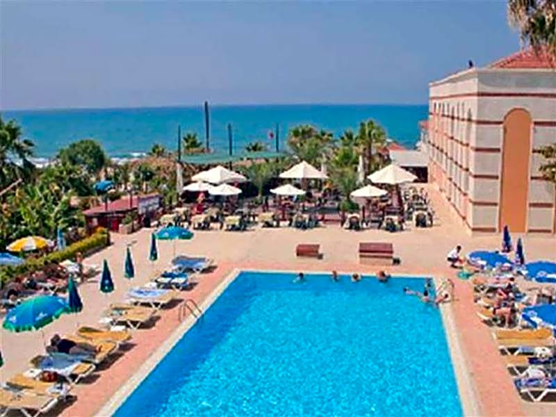 Green Paradise Beach Hotel