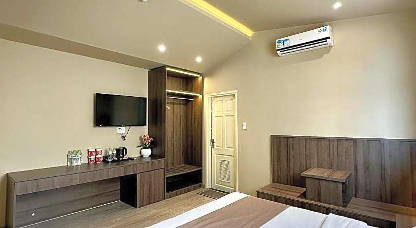 Hải Long Hotel 1