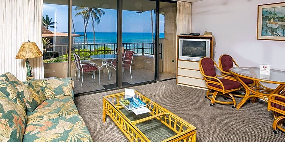 Photo 1 of 11 of 1 Bedroom Suite, Ocean front