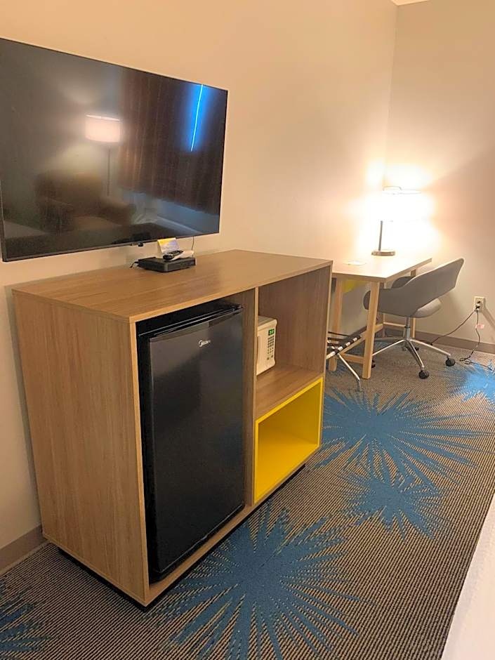 Days Inn by Wyndham Carroll