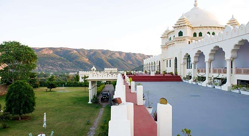 Gulaab Niwas Palace