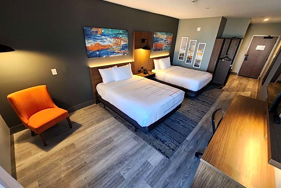 La Quinta Inn & Suites by Wyndham Del Rio