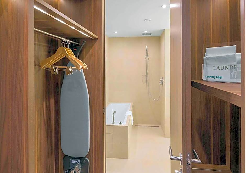 Holiday Inn Algiers - Cheraga Tower By IHG