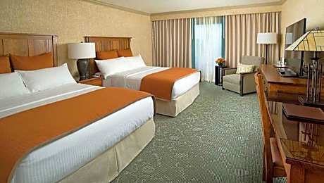 ADA Resort Room - 2 Queen Beds