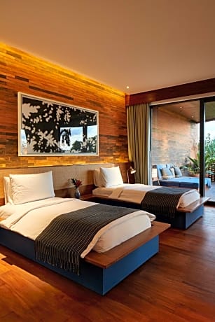 Two-Bedroom Suite