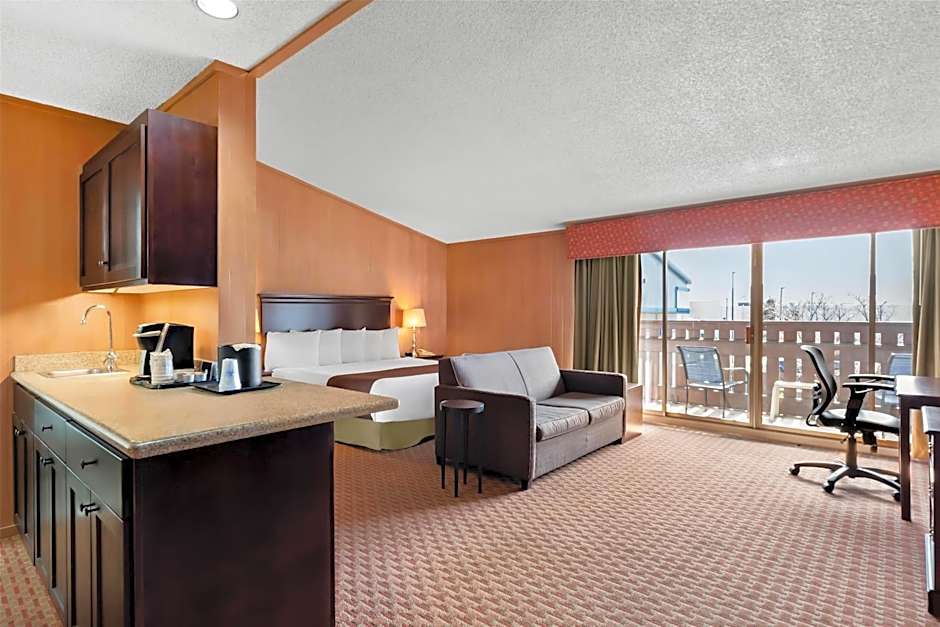 Best Western Chieftain Inn